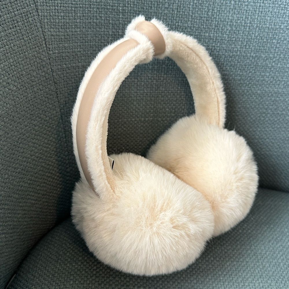 Aspen Women's Adjustable Furry Earmuffs Ear Warmers O/S